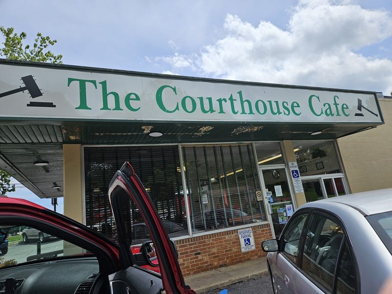 Courthouse Cafe exterior