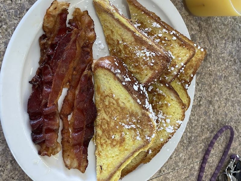 Courthouse Cafe food